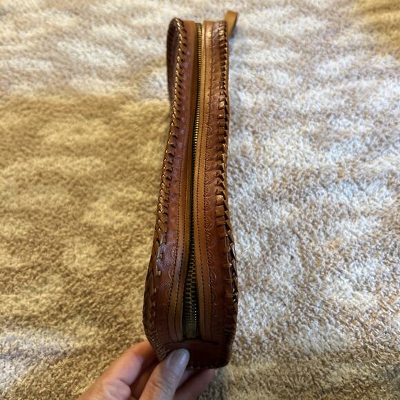 Vintage Hand Tooled Leather Boho Wristlet Clutch Brown 70’s Western Hippie - Picture 4 of 6